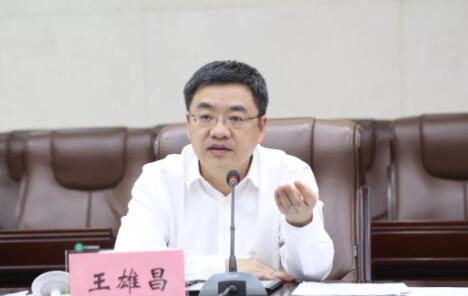 王雄昌簡(jiǎn)歷：欽州市委副書記、市長(zhǎng)王雄昌被抓接受審查調(diào)查，曾任欽州自貿(mào)區(qū)常務(wù)副主任、常務(wù)副市長(zhǎng)